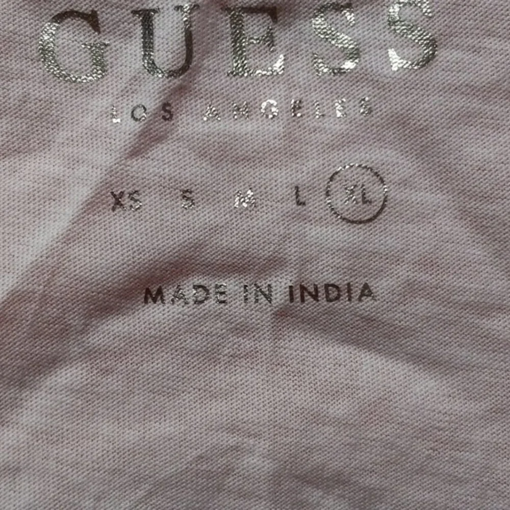 New GUESS Woman’s White Sequins Logo Tee Shirt Top T-shirt Sz XL
